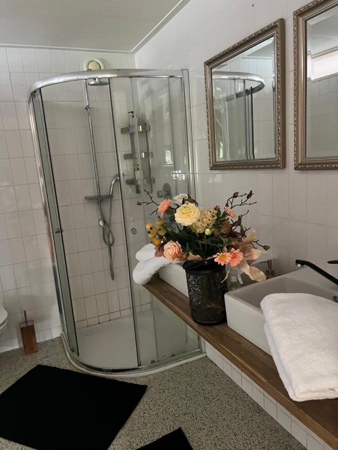 La Dolce Vita Suites Leeuwarden Esterno foto